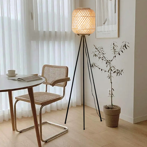 floor lamp