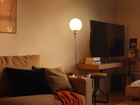Floor lamp