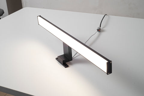 Front mirror lamp