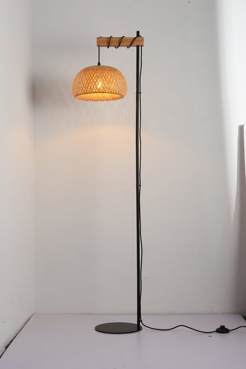 Floor lamp