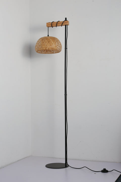 Floor lamp