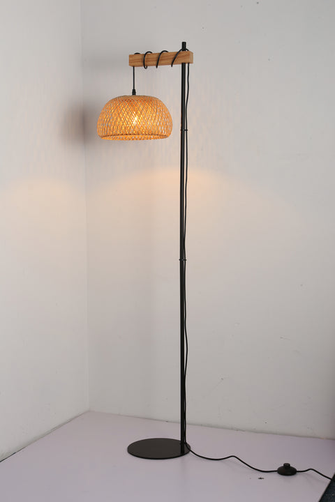 Floor lamp