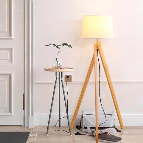 floor lamp