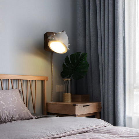 Rotatable LED Indoor Wall Lamp with Wood Base